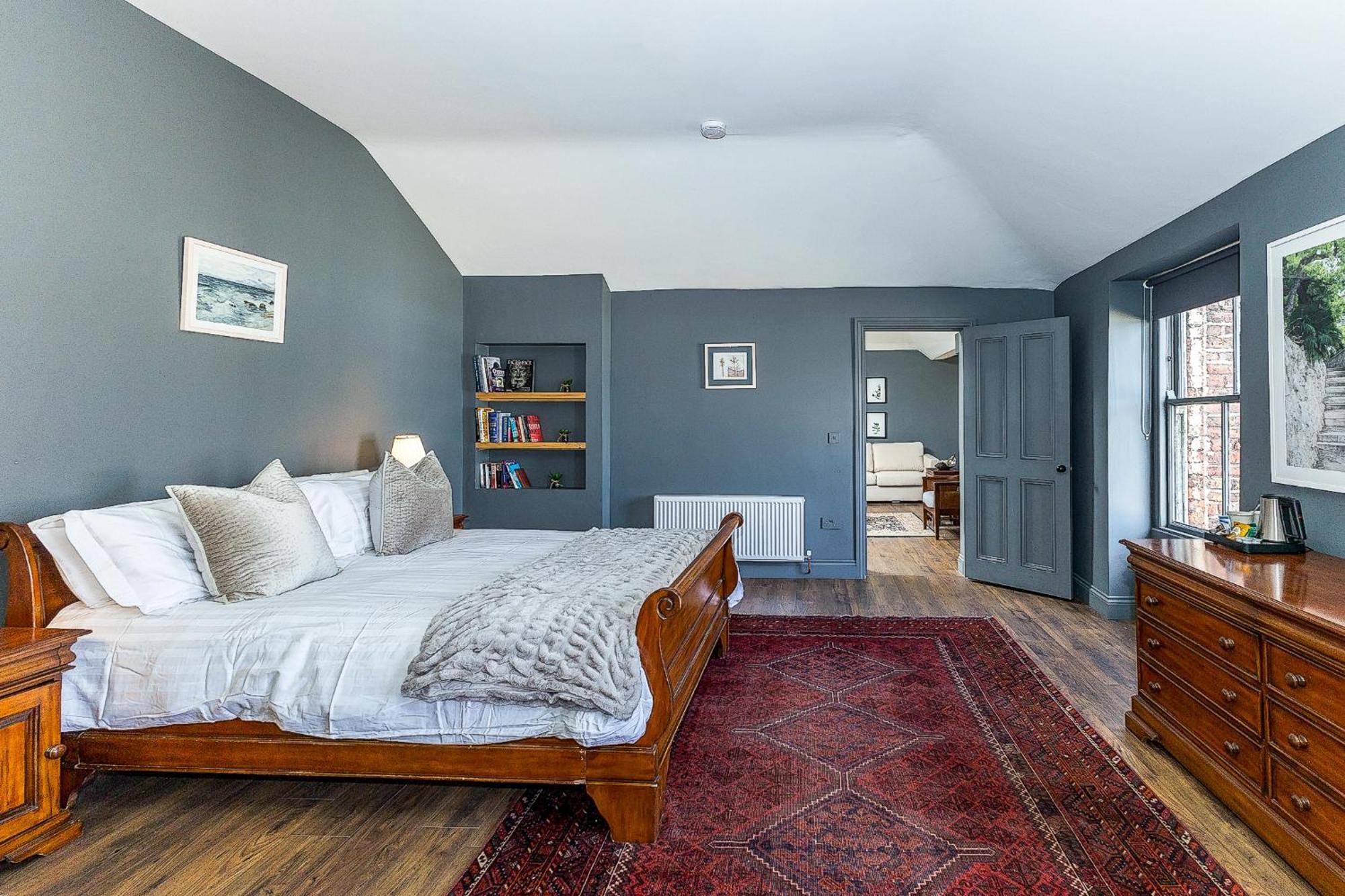 Ulster Apartment, 7 Henrietta Street, Dublin City Centre Exterior foto